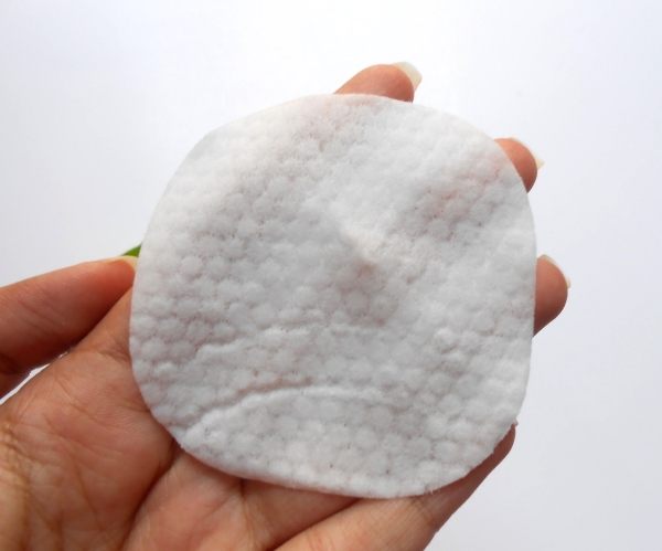 Purederm Soft and Mild Eye Make-up Remover Pads Review9