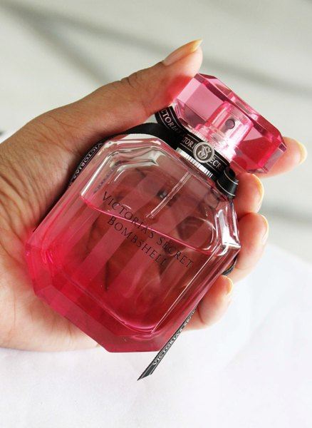 Victoria’s Secret Bombshell Eau De Parfum Review3