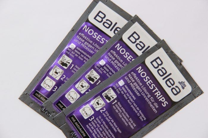 Balea Nose Strips with Activated Carbon Packaging