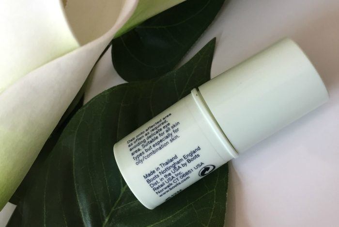 Boots Tea Tree and Witch Hazel Blemish Stick Claims