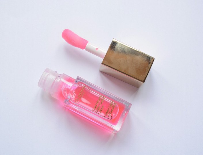 Clarins Instant Light Lip Comfort Oil Candy open