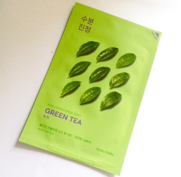 Holika Holika Pure Essence Sheet Mask Green Tea Review1