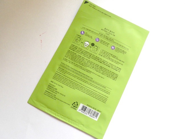 Holika Holika Pure Essence Sheet Mask Green Tea Review3