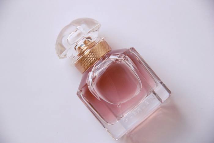 Mon Guerlain Eau De Parfum Review Closed cap
