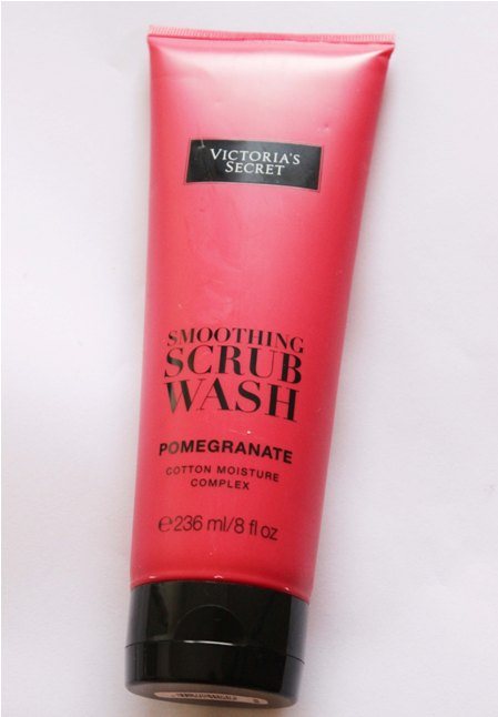 Victoria’s Secret Pomegranate Smoothing Scrub Wash Review