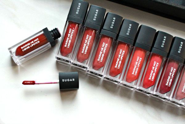 lipsticks together
