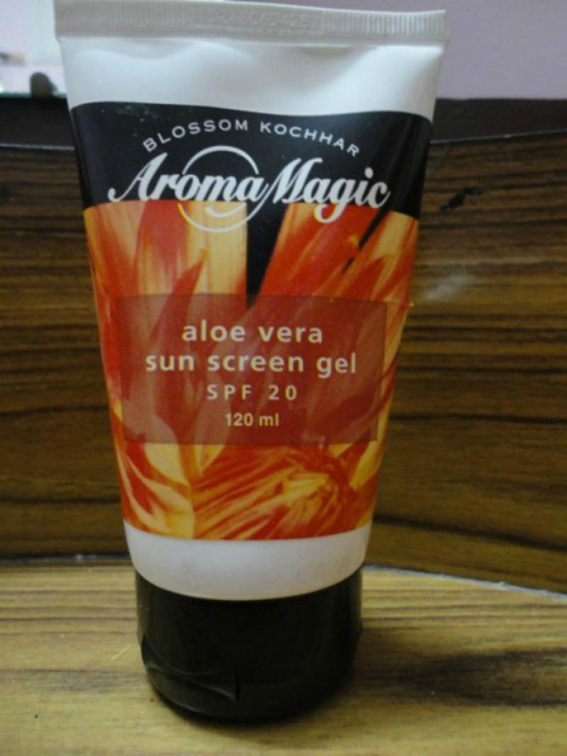 Aroma Magic Aloe Vera Sunscreen Gel with SPF 201
