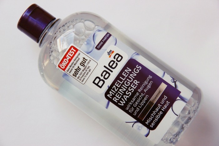 Balea Micellar Water for Dry and Sensitive Skin Review Packaging