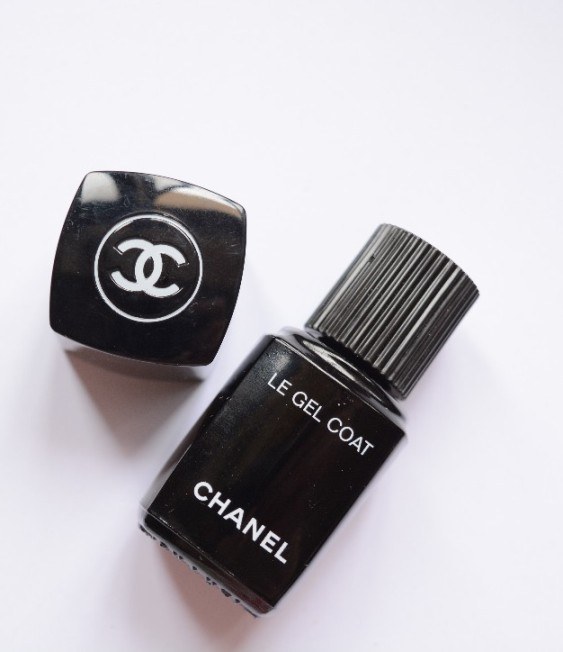 Chanel Le Gel Coat Longwear Top Coat Review