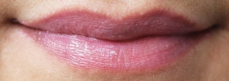 Dior Addict Lipstick 465 Singuliere Review Lip swatch
