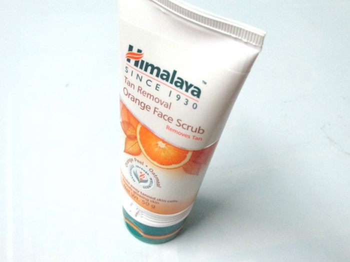Himalaya Tan Removal Orange Face Scrub Review top view
