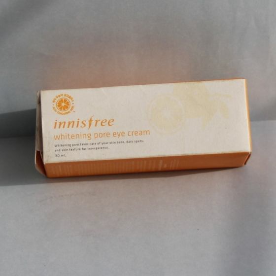 Innisfree Whitening Pore Eye Cream packaging