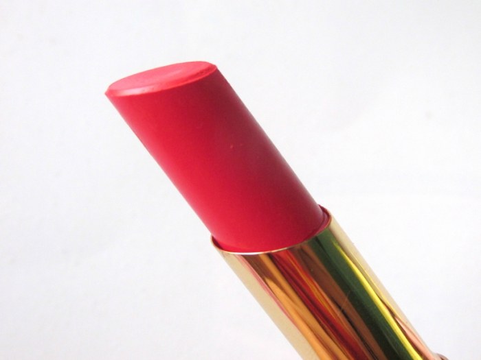 Lakme Nine to Five Primer Matte Lip Color Rosy Mind Review Close up