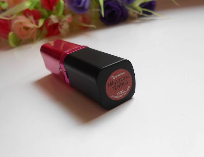 Loreal Paris Rouge Magique Lipstick Cashmere Delicate shade label