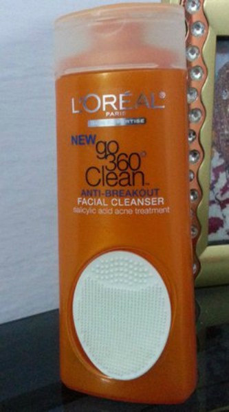 L’Oreal Go 360 Clean Anti-Breakout Facial Cleanser