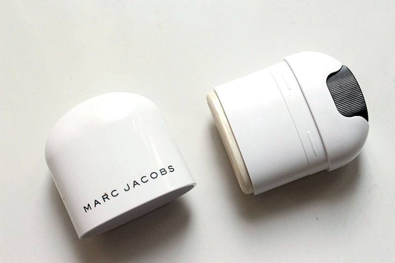 Marc Jacobs Glow Stick Glistening Illuminator Review