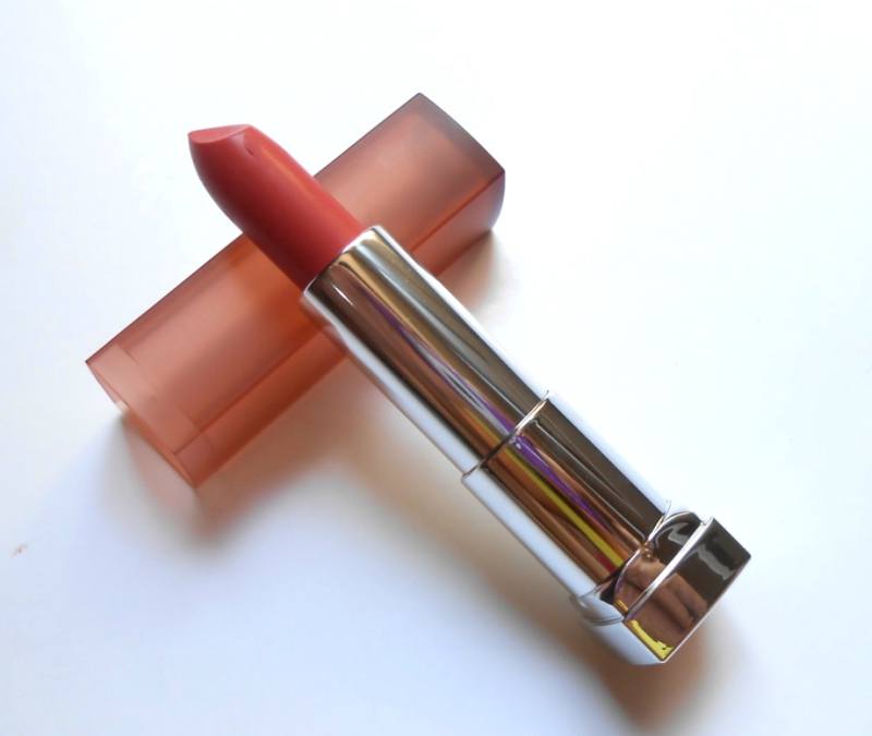 Maybelline Color Sensational Powder Matte Lipstick Make Me Blush Review On cover