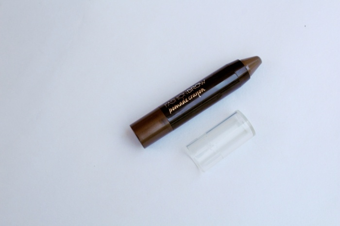 Maybelline New York Fashion Brow Pomade Crayon Soft Brown Review open
