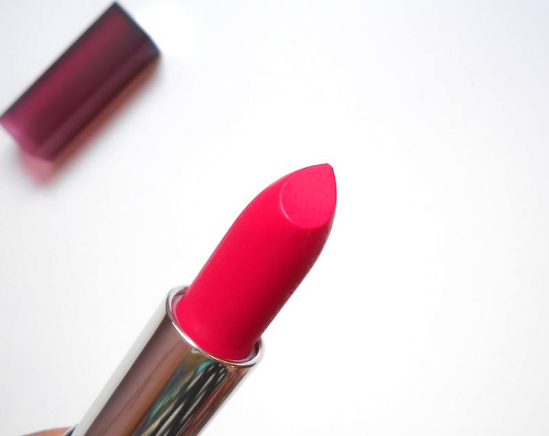 Maybelline The Powder Mattes Colorsensational Fuchsia Flash Lipstick Review