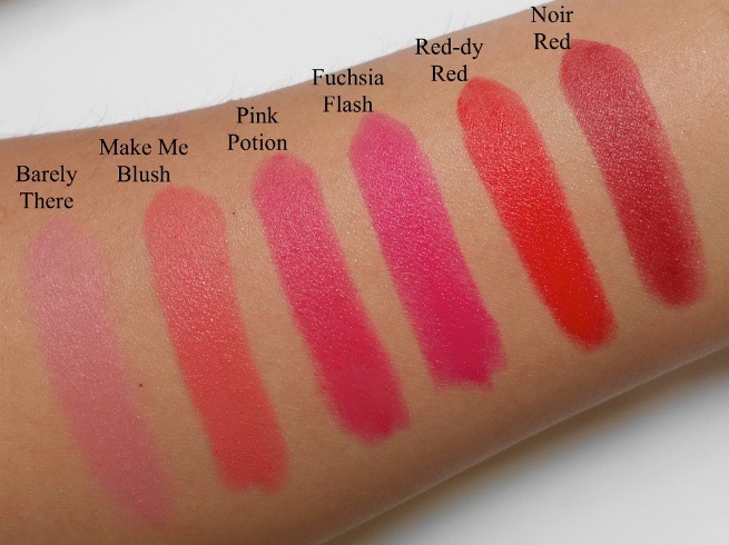 Maybelline The Powder Mattes by Color Sensational Reddy Red Lipstick swatches on hand