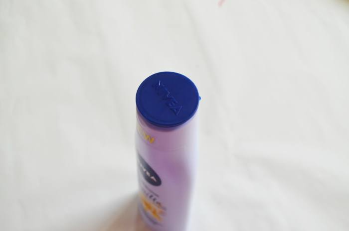 Nivea Oil in Lotion Vanilla and Almond Oil Lotion Review Top view