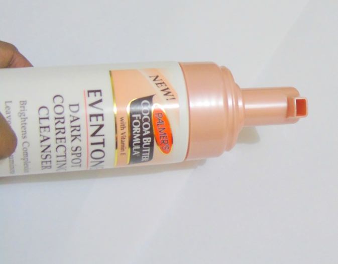 Palmers Cocoa Butter Formula Eventone Dark Spot Correcting Cleanser Review Pump cleanser close