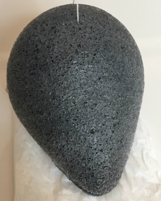 The Face Shop Charcoal and Konjac Cleansing Puff Review open upside down