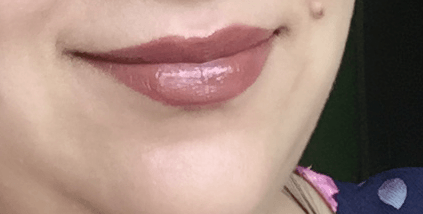 Anastasia Beverly Hills Lip Gloss Fudge lip swatch
