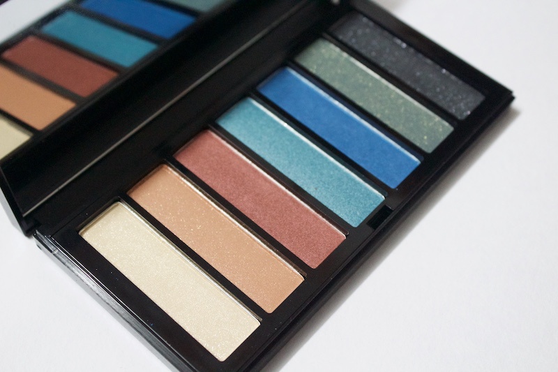 Colorbar Party All Nite Eyeshadow Palette full
