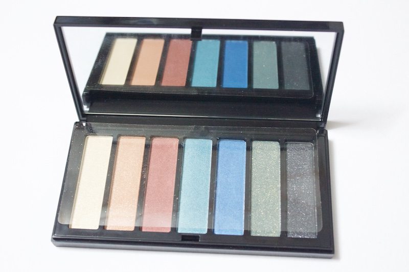 Colorbar Party All Nite Eyeshadow Palette open