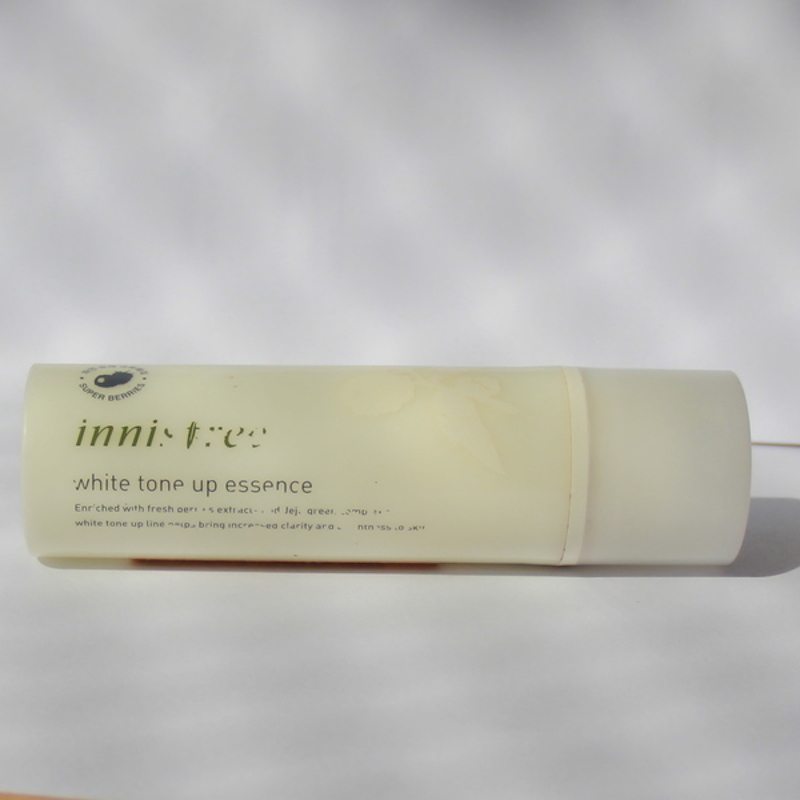 Innisfree White Tone Up Essence Review