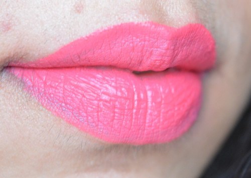 Jeffree Star Velour Liquid Lipstick Watermelon Soda lip swatch