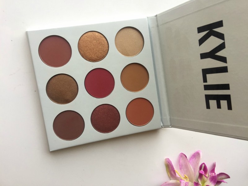 Kylie Cosmetics Kyshadow The Burgundy Palette Review