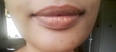LA Girl Lip Liner Golden lip swatch