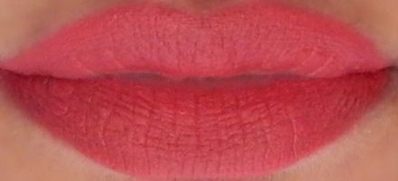 Lakme Primer Matte Lipstick Crimson Cue lip swatch