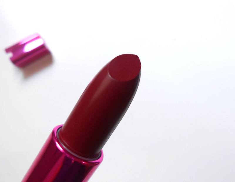 Loreal Paris Rouge Magique Lipstick Plum Melody Review