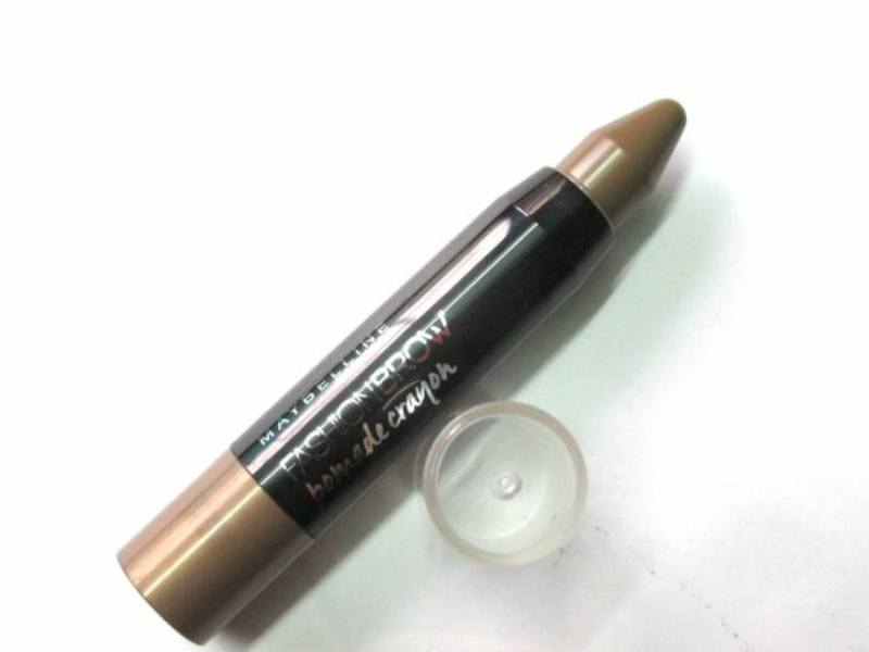 Maybelline-New-York-Fashion-Brow-Pomade-Crayon-Deep-Brown-Review
