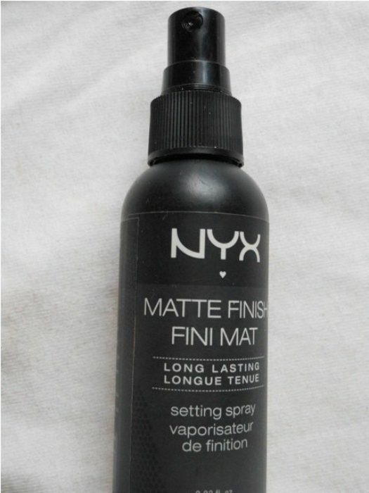 NYX-Matte-Finish-Setting-Spray-2
