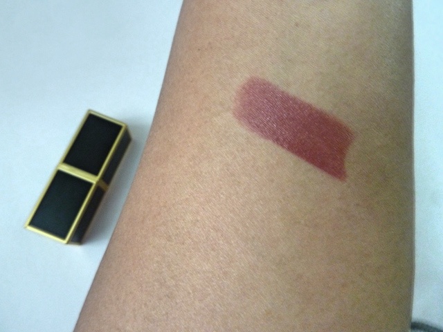 Tom Ford Lips and Boys Lip Color Ashton hand swatch