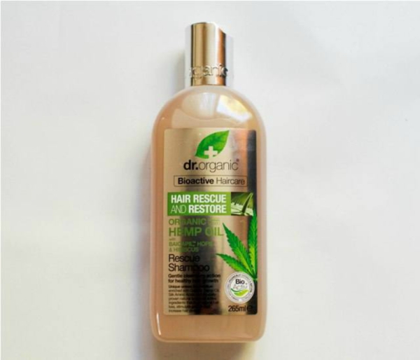 Dr-Organic-Hair-Rescue-and-Restore-Organic-Hemp-Oil-Rescue-Shampoo-Review-main