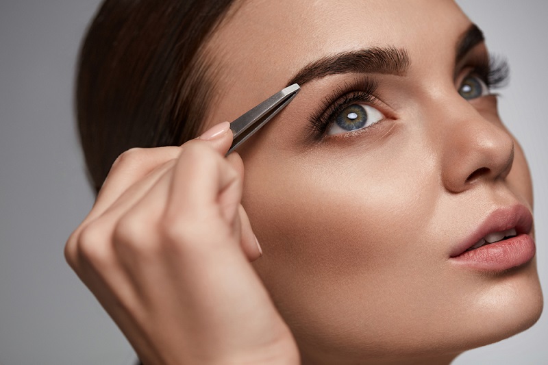 How to Get Thicker Brows