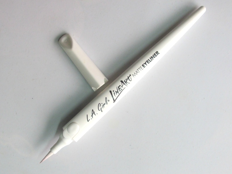 L.A. Girl Line Art Matte Eyeliner Pure White Review Open Cap