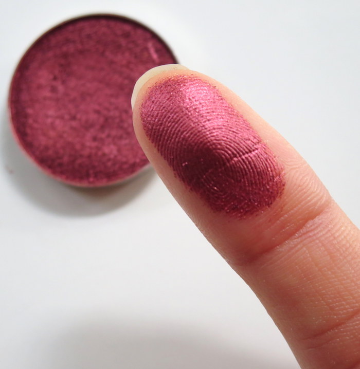 Makeup Geek Foiled Eyeshadow Curtain Call swatch on finger