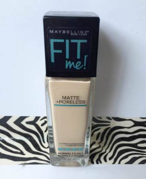 Maybelline-Fit-Me-Matte-Poreless-Foundation-2