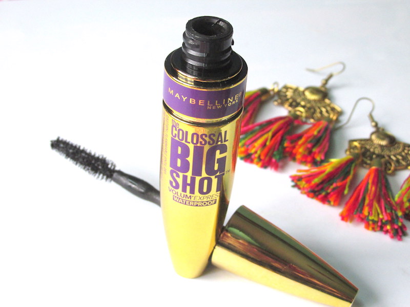 Maybelline Volum Express The Colossal Big Shot Waterproof Mascara Review