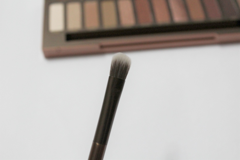 Urban Decay Naked Heat Eyeshadow Palette Review Brush